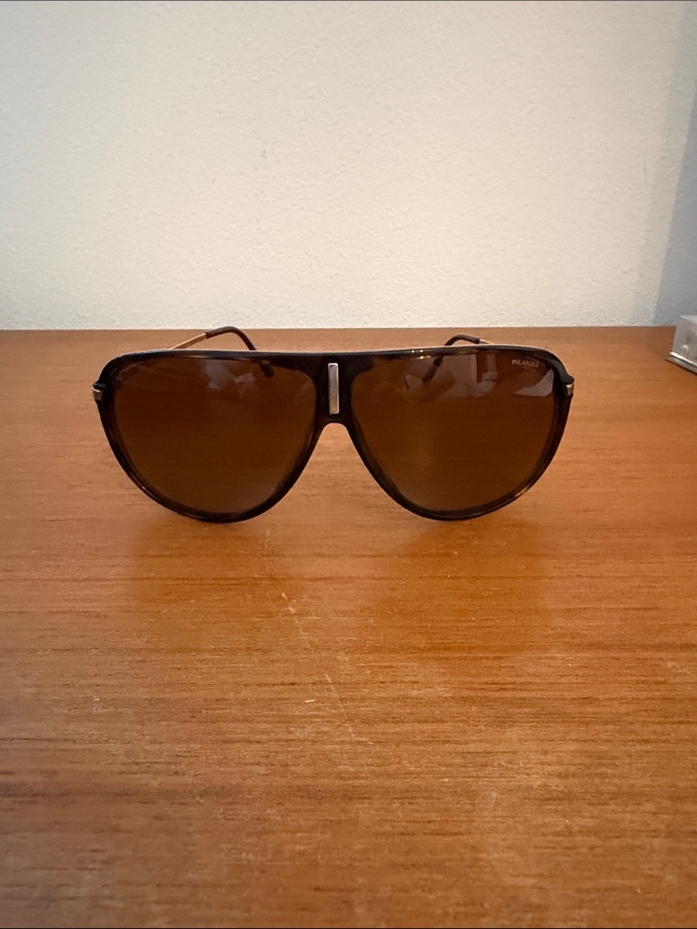 Authentic Versace MOD 4165 Brown Aviator Frame, Polarized Sunglasses w/ Case